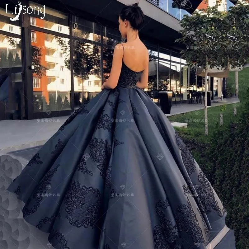 Appliques Pleated Elegant  Custom Made Vintage Chic Ball Evening Formal Dress