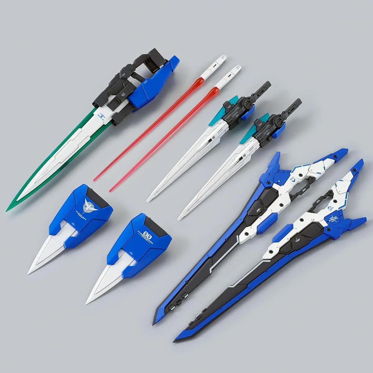 Bandai 00 XN Raiser GN-0000 GNR-010/XN MG 1/100 Model Kit