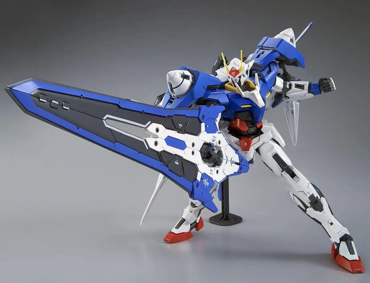 Bandai 00 XN Raiser GN-0000 GNR-010/XN MG 1/100 Model Kit