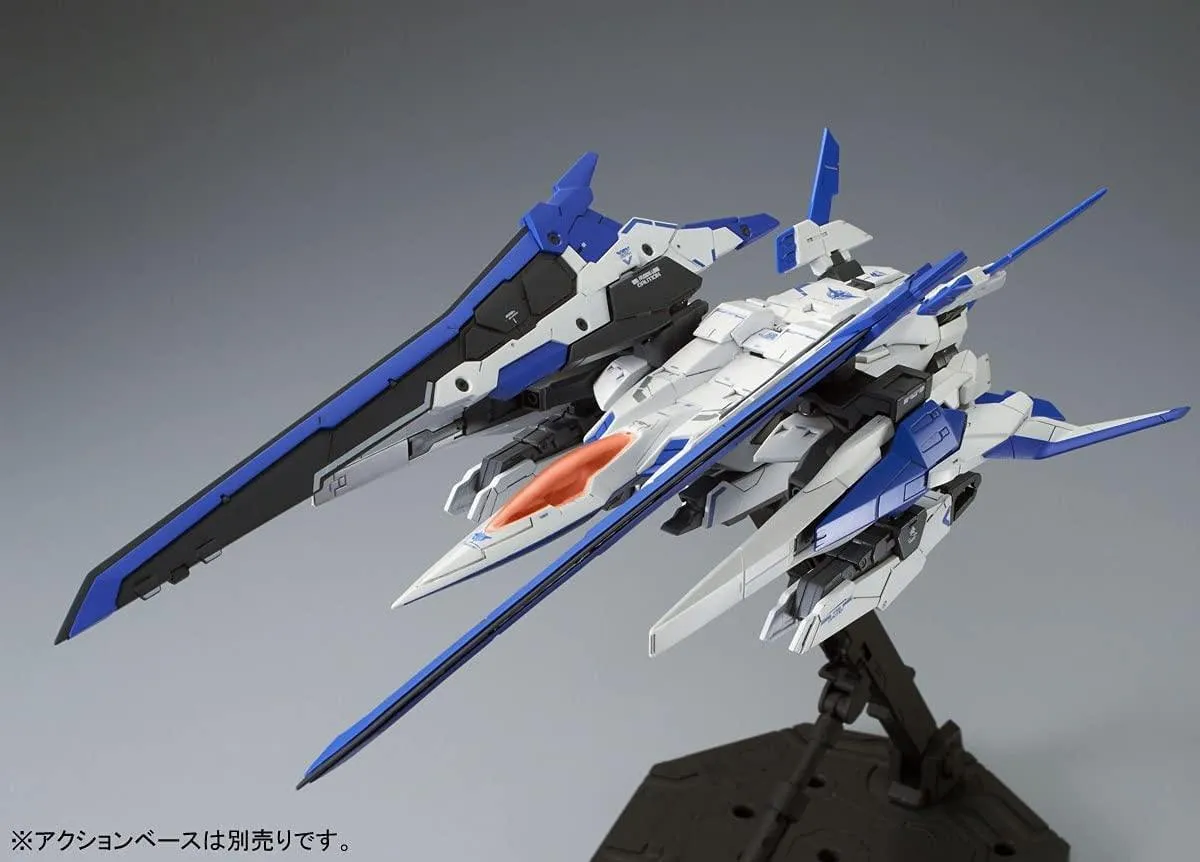 Bandai 00 XN Raiser GN-0000 GNR-010/XN MG 1/100 Model Kit