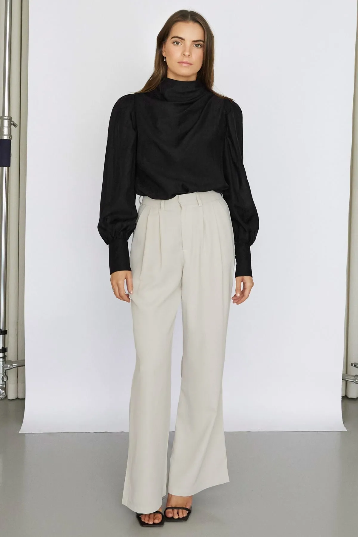Leanne Pants - Wide Leg Suit Pants - Bone