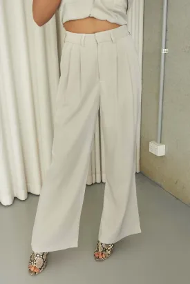 Leanne Pants - Wide Leg Suit Pants - Bone