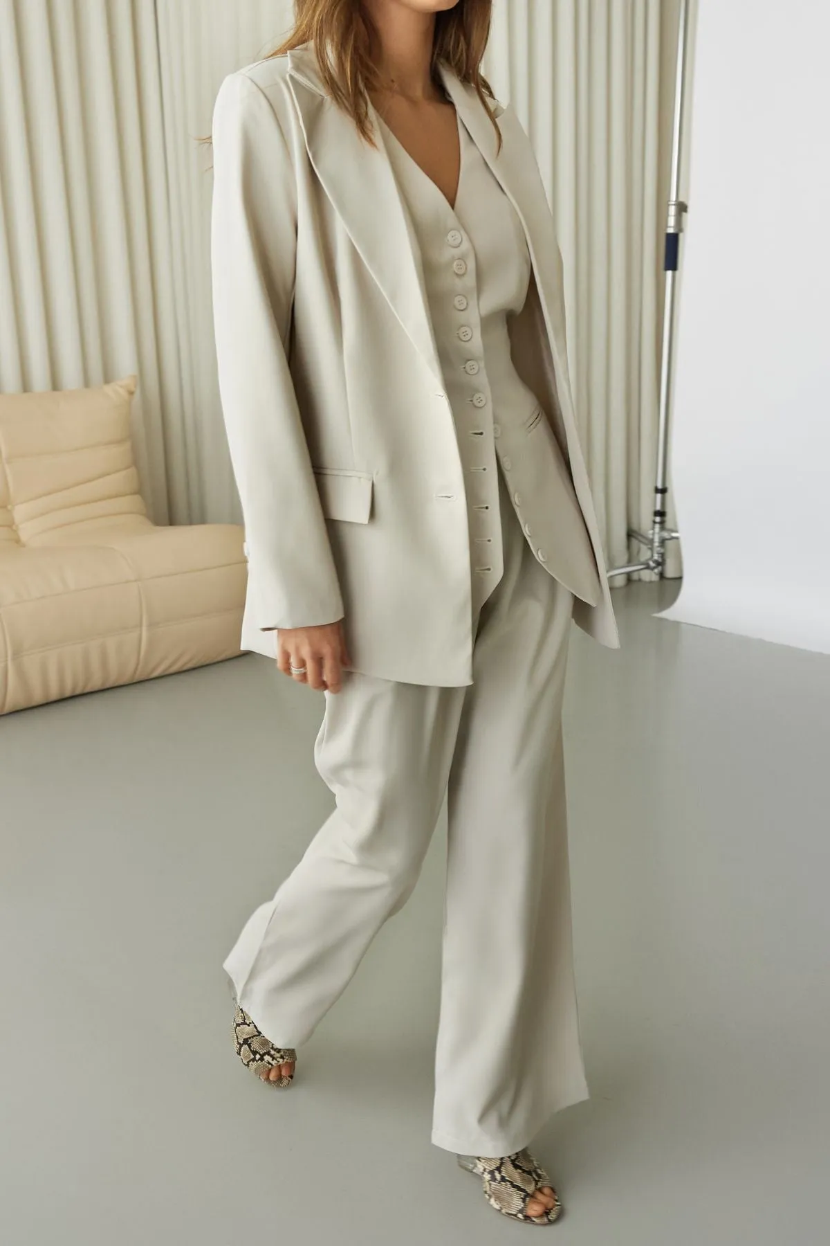 Leanne Pants - Wide Leg Suit Pants - Bone