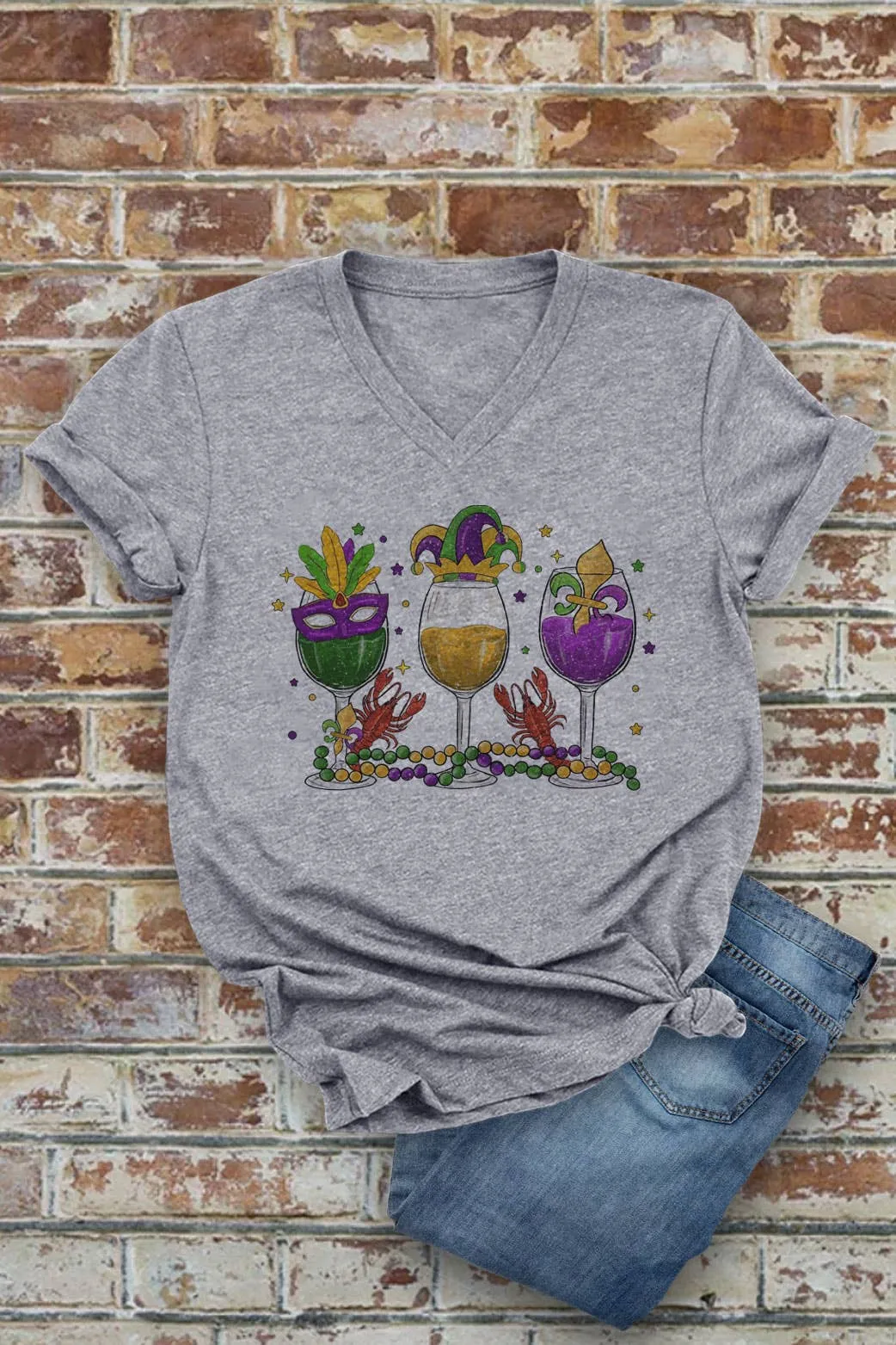 Mardi Gras Wine Glasses, Unisex V-neck T-Shirt