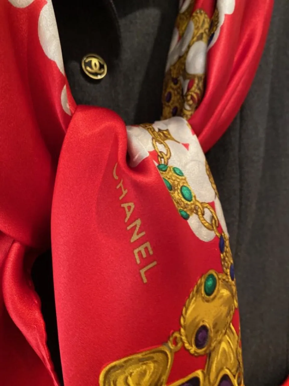 Vintage Chanel Jewel Gripoix Pearls Silk Scarf 34"x34"